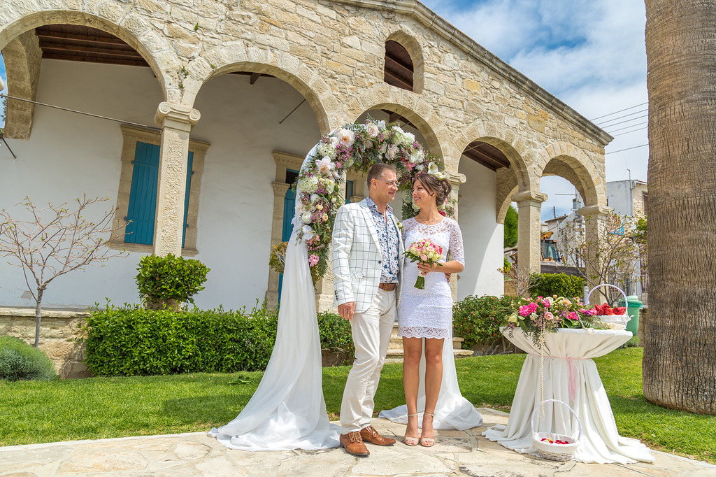 Book your wedding day in Agios Athanasios Municipal Cultural Centre